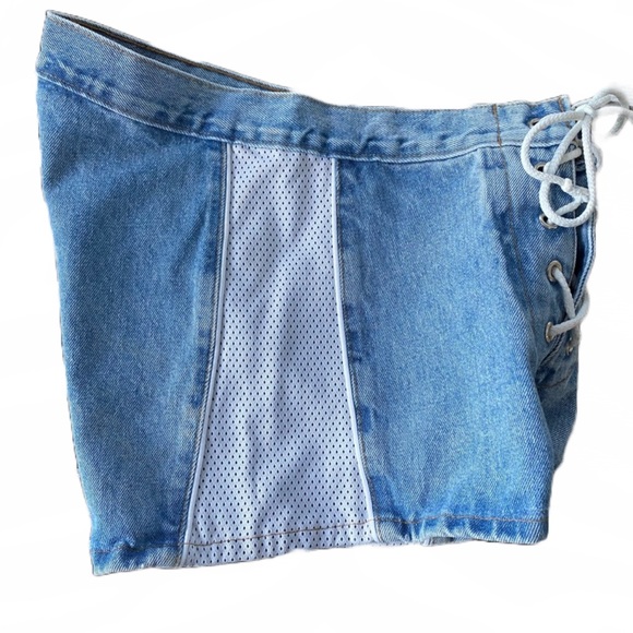 Vintage 1990s Retro 1 Lace Up Jean Shorts Size 5 Y2K - Picture 3 of 6
